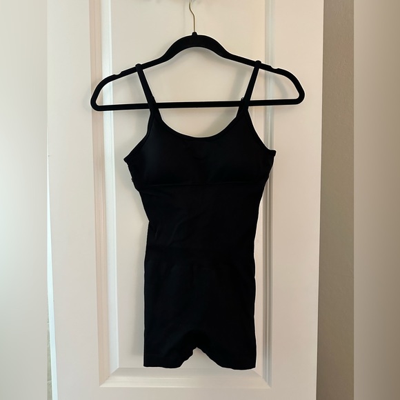 One piece jumpsuit - Picture 1 of 5